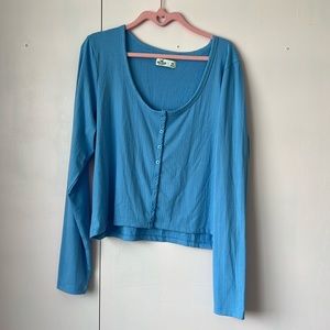 blue long sleeve button up crop top